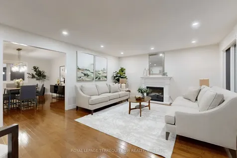8 Chalmers Court Brampton ON L6Z 3G9