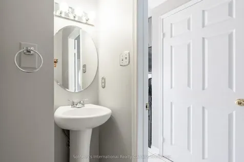 2185 Vista Drive Burlington ON L7M 3N7