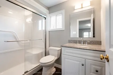2185 Vista Drive Burlington ON L7M 3N7