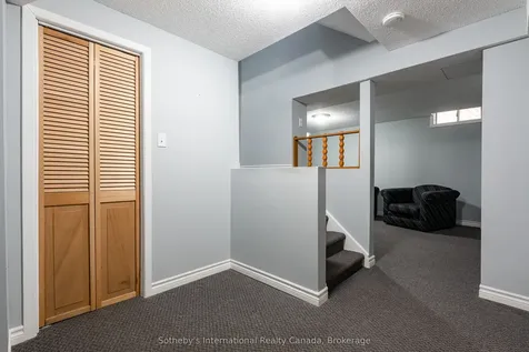 2185 Vista Drive Burlington ON L7M 3N7