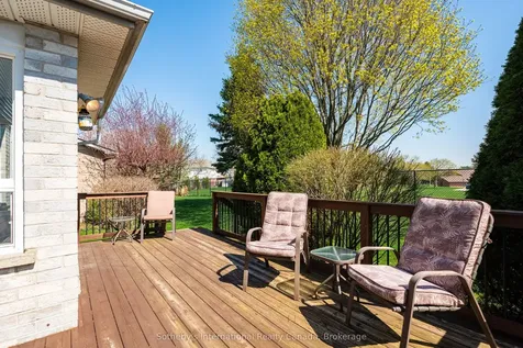 2185 Vista Drive Burlington ON L7M 3N7