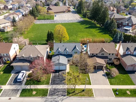 2185 Vista Drive Burlington ON L7M 3N7