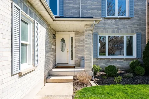 2185 Vista Drive Burlington ON L7M 3N7