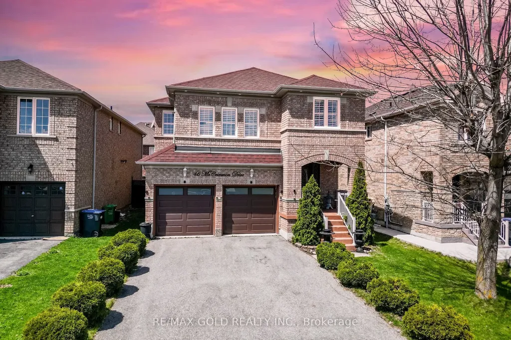 46 Mccrimmon Drive Brampton ON L7A 2Z5