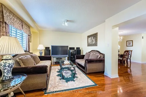 46 Mccrimmon Drive Brampton ON L7A 2Z5