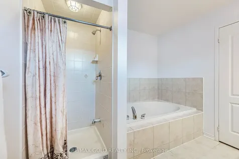 46 Mccrimmon Drive Brampton ON L7A 2Z5