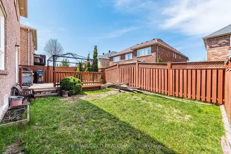 46 Mccrimmon Drive Brampton ON L7A 2Z5