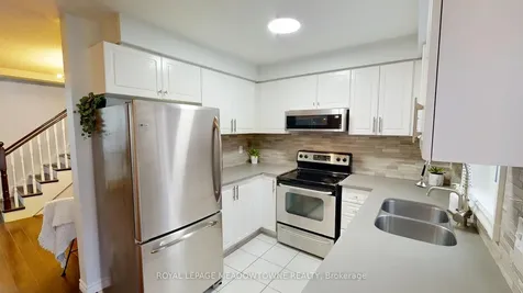1591 South Parade Court Mississauga ON L5M 6G1