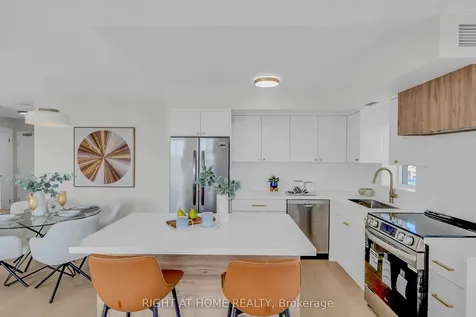1140 Parkwest Place Mississauga ON L5E 3K9