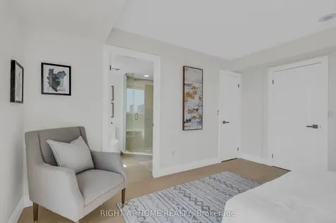 1140 Parkwest Place Mississauga ON L5E 3K9