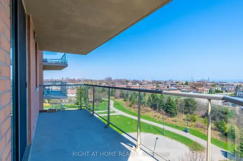 1140 Parkwest Place Mississauga ON L5E 3K9