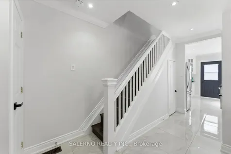 69 Robert Street Toronto ON M9N 2J6