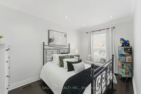 69 Robert Street Toronto ON M9N 2J6
