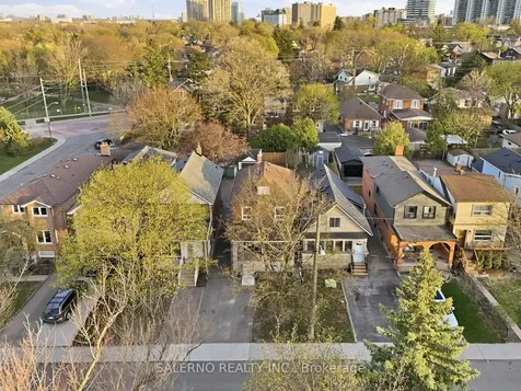 69 Robert Street Toronto ON M9N 2J6