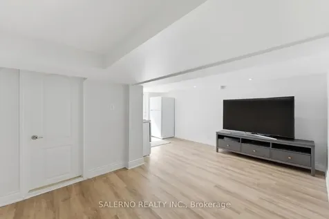 69 Robert Street Toronto ON M9N 2J6