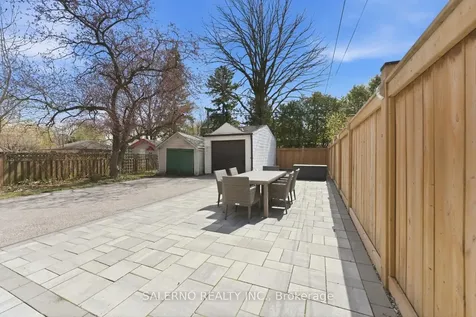 69 Robert Street Toronto ON M9N 2J6