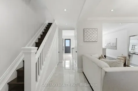 69 Robert Street Toronto ON M9N 2J6