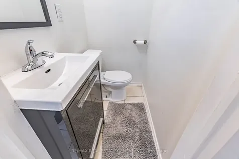 7260 Redfox Road Mississauga ON L4T 2L8