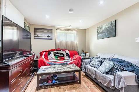7260 Redfox Road Mississauga ON L4T 2L8