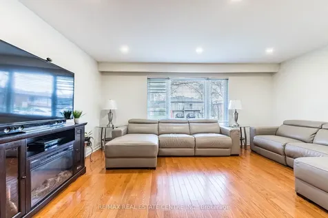 7260 Redfox Road Mississauga ON L4T 2L8