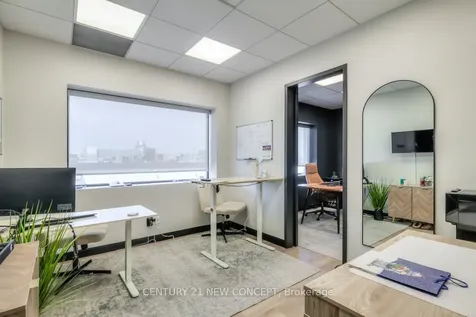 4250 Weston Road Toronto ON M9L 1W9