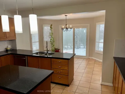 1328 Eddie Shain Drive Oakville ON L6J 7C9