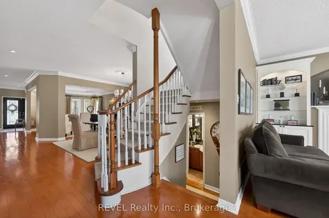 4266 Clubview Drive Burlington ON L7M 4X2