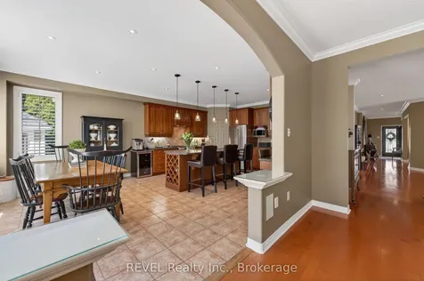 4266 Clubview Drive Burlington ON L7M 4X2