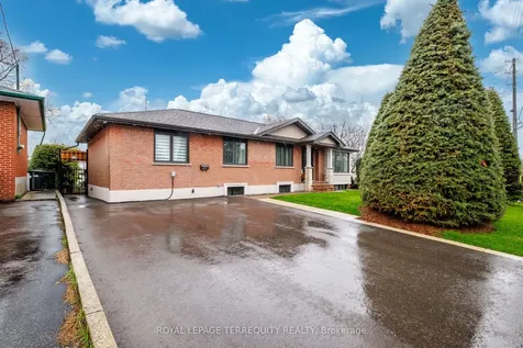 582 Hyacinthe Boulevard Mississauga ON L5A 2C3