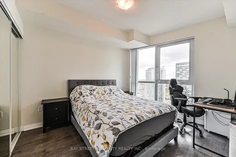 35 Watergarden Drive Mississauga ON L5R 0G8