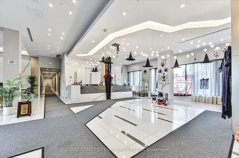 35 Watergarden Drive Mississauga ON L5R 0G8