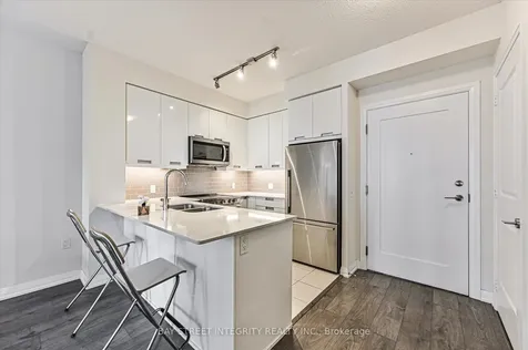 35 Watergarden Drive Mississauga ON L5R 0G8