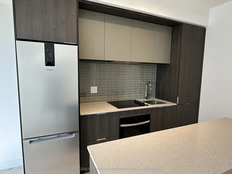 395 Square One Drive Mississauga ON L5B 0P6