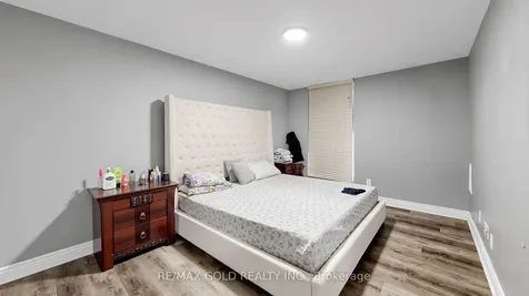 2825 Islington Avenue Toronto ON M9L 2K1