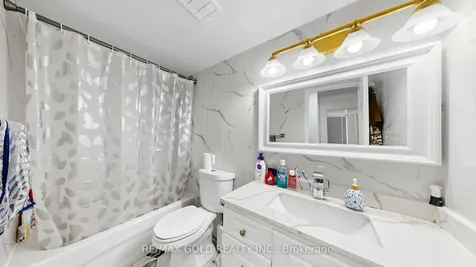 2825 Islington Avenue Toronto ON M9L 2K1