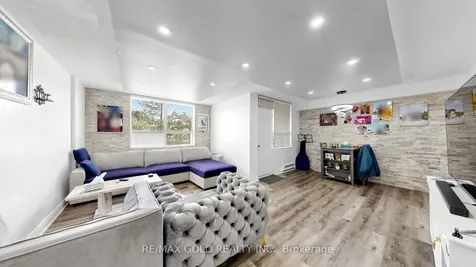 2825 Islington Avenue Toronto ON M9L 2K1