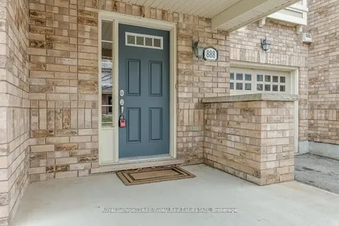 888 Fowles Court Milton ON L9T 0Z8