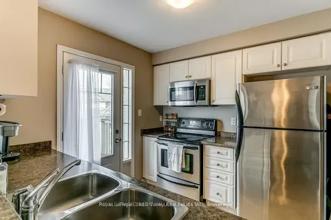 888 Fowles Court Milton ON L9T 0Z8