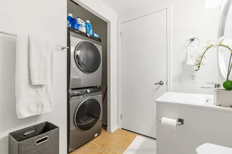 1600 Keele Street Toronto ON M6N 5J1