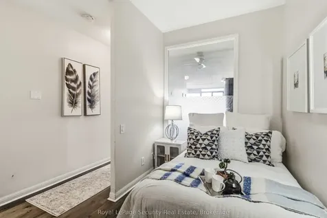 1600 Keele Street Toronto ON M6N 5J1