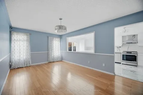23 Capistro Street Brampton ON L7A 3J2