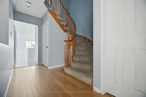 23 Capistro Street Brampton ON L7A 3J2
