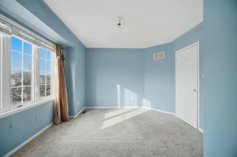 23 Capistro Street Brampton ON L7A 3J2