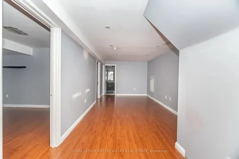 23 Capistro Street Brampton ON L7A 3J2