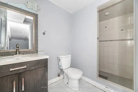 23 Capistro Street Brampton ON L7A 3J2