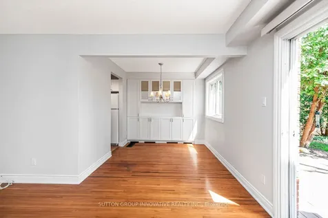 457 Woodview Road Burlington ON L7N 2Z9