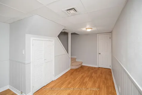 457 Woodview Road Burlington ON L7N 2Z9