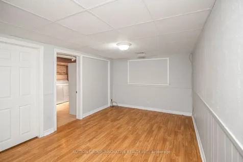 457 Woodview Road Burlington ON L7N 2Z9