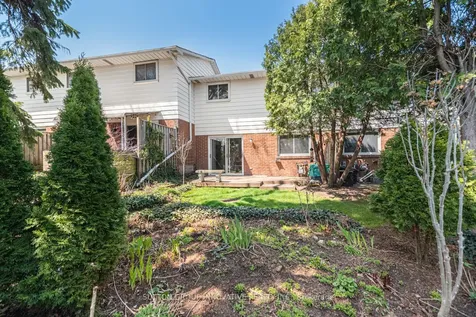 457 Woodview Road Burlington ON L7N 2Z9