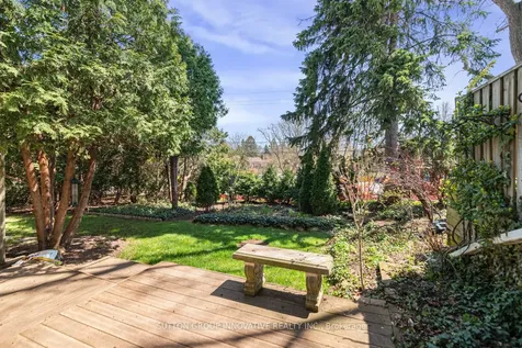 457 Woodview Road Burlington ON L7N 2Z9
